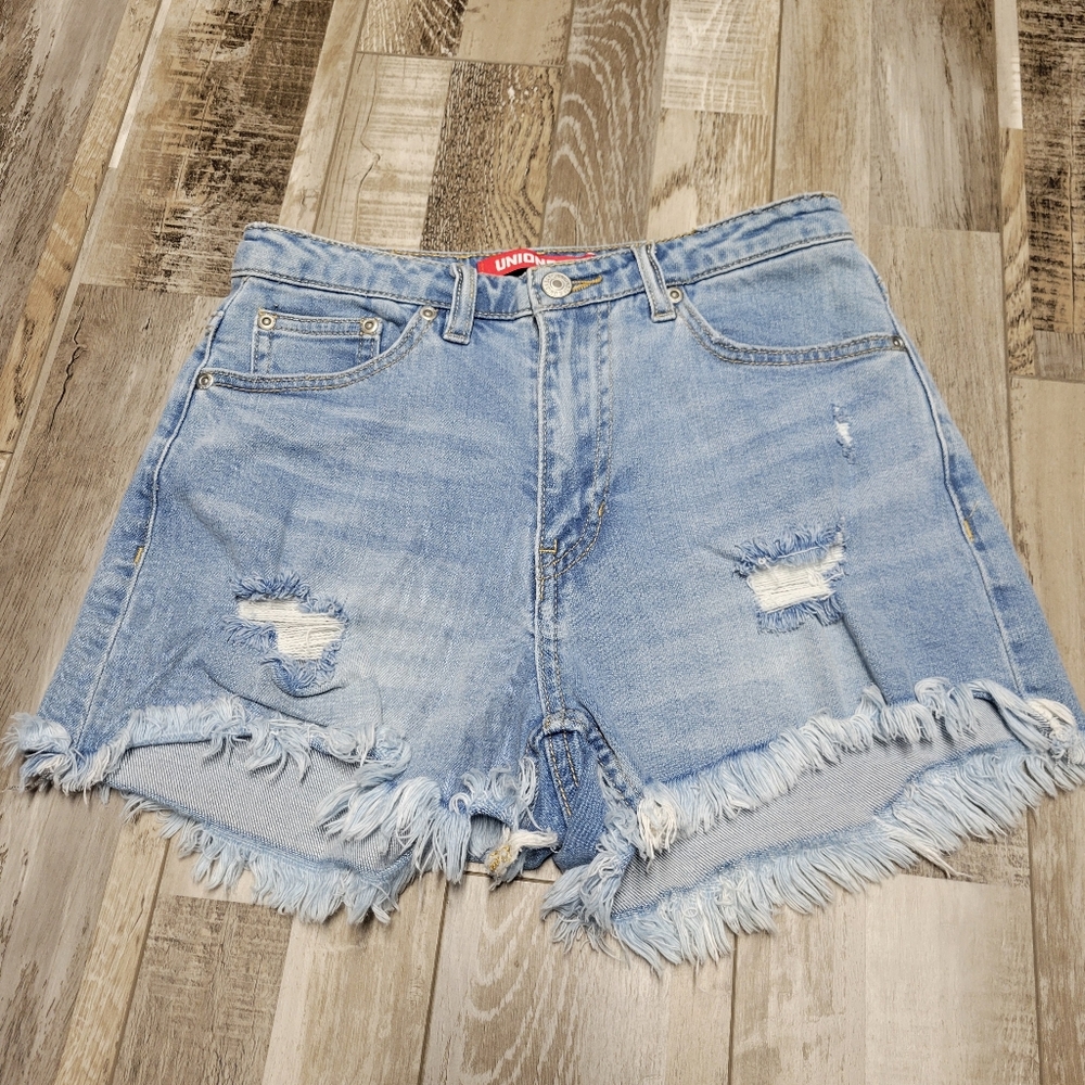 Union Bay High Rise Distressed Cut Off Raw Fringe Hem Stretch Denim Shorts 3